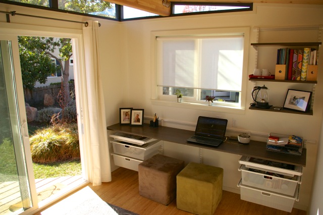 Anja chose white sheetrock and bamboo flooring to give her Modern-Shed a light and warm feel.